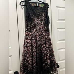 Gabby Skye Black and Pink Floral Midi Dress